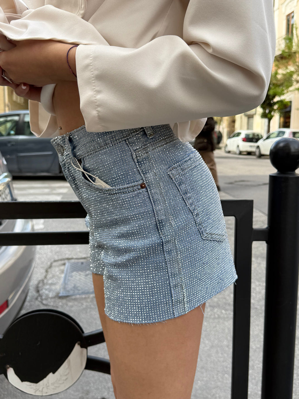Short Diamond Denim